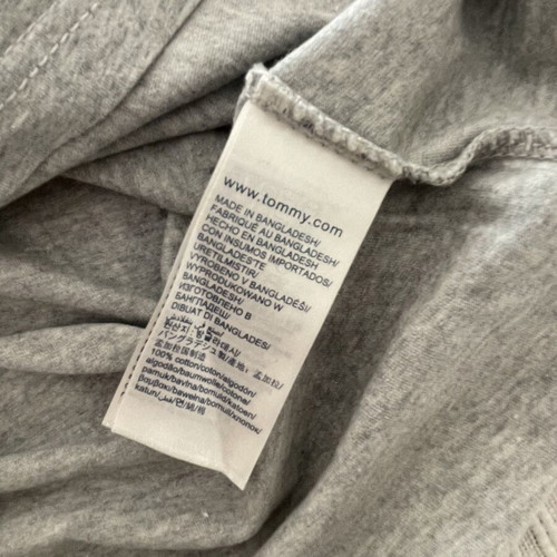 Tommy Hilfiger Grey T Shirt like new, size L