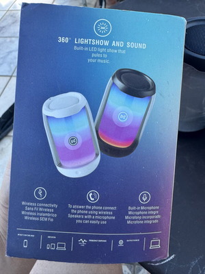 Portable Bluetooth speaker new
