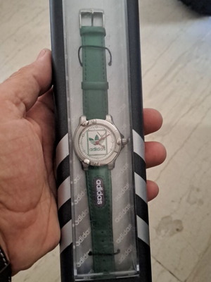 Αυθεντικό ρολόι Adidas σε άριστη κατάσταση, πράσινο-ασημί