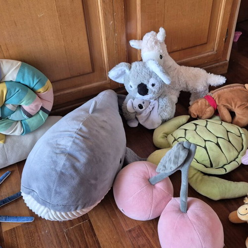 Stuffed animals like new, pack