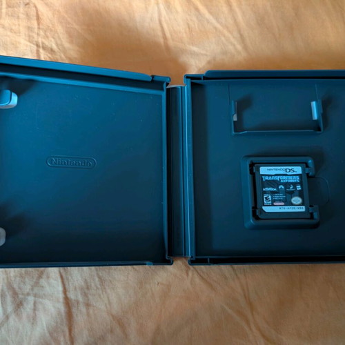 Transformers Autobots Nintendo DS game used with box