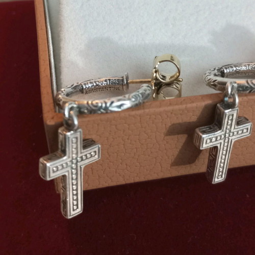 Asimohrysa Earrings 750 925 by Konstantino like new, gold post 3.5cm