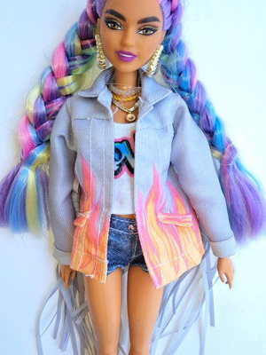 Barbie Extra Doll #5 like new