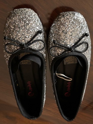 Marikelly girls' silver ballet flats used, size 29