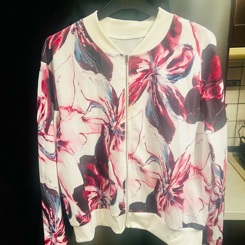 Floral Bomber Jacket XL and Black Jeans XXL set like new