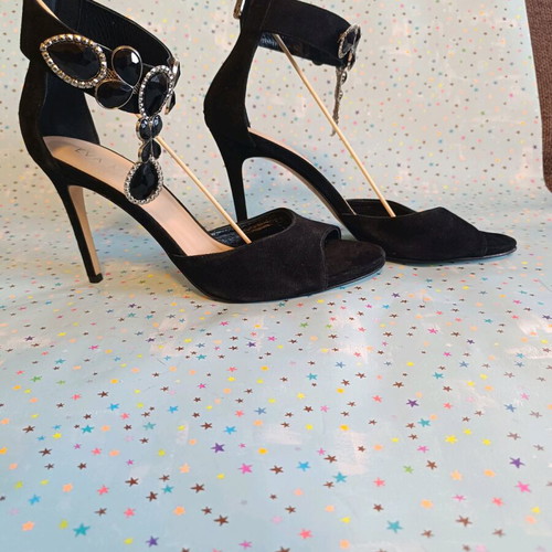 Eva Minge velvet women's shoes size 41 like new, missing decorative gem