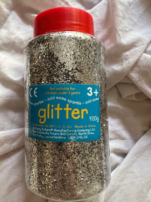 Glitter ασημί 400 γραμμάρια ολοκαίνουργιο