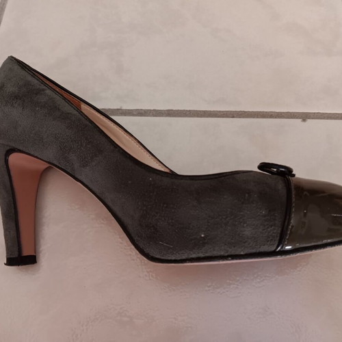 Kalogiou suede gray pumps used, size 35.5, with olive patent detail