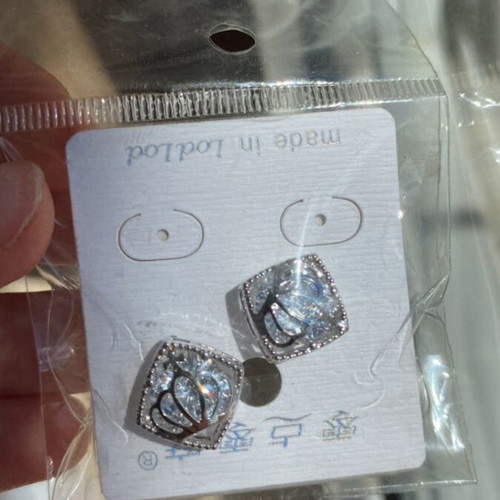 Earrings silver color with crown design and small diamond new