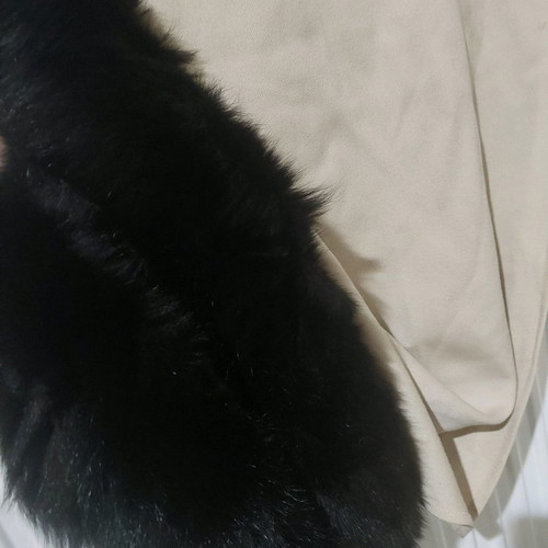 Scarf with natural fur new, beige