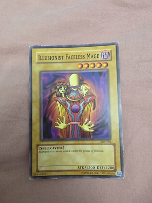 Illusionist Faceless Mage Yu-Gi-Oh! card used
