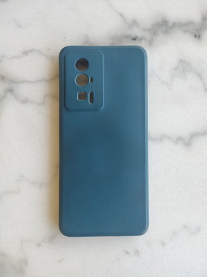Poco F5 F5 Pro Case Blue like new