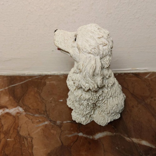 Decorative dog figurine like new, about 7.5cm