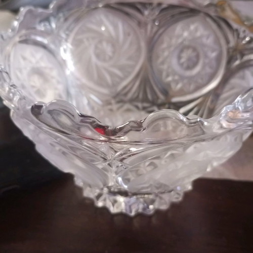 Crystal fruit bowls used, set of 2