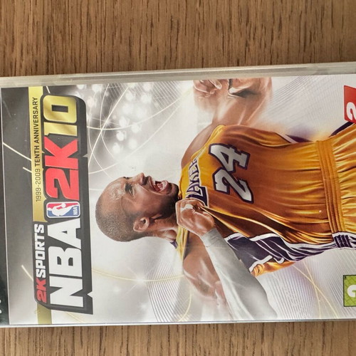 Nba 2k10 PSP game like new