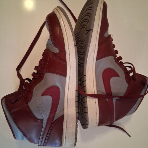 Nike Air Jordan sneakers size EU 41, rare color combination