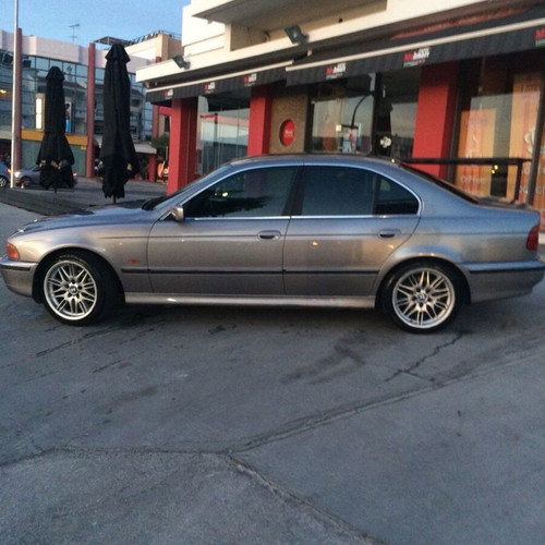 BMW E39 car used for spare parts