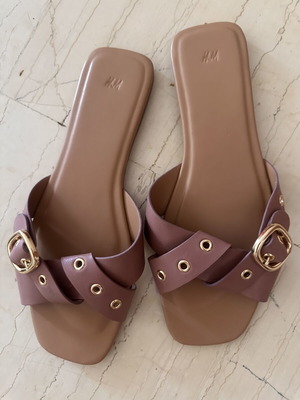 H&M flat sandals size 40, dusty pink