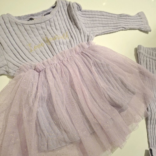 Bupper knitted lilac set with tulle like new, 9-12 months