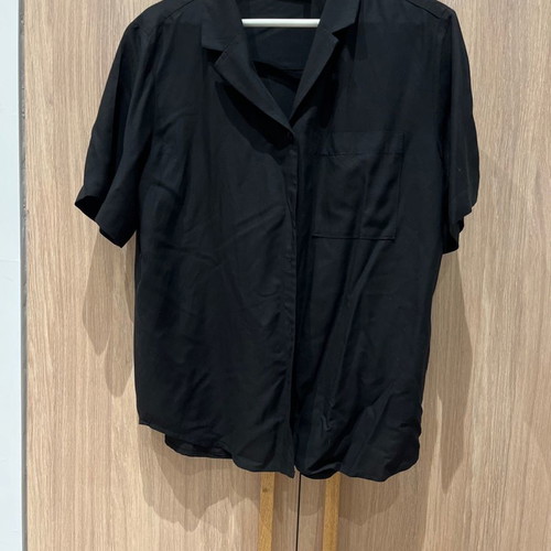 Black short-sleeve Weekday shirt new size S