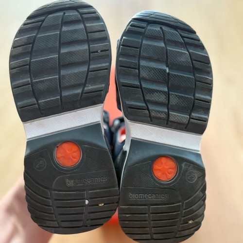 Biomecanics sandals like new, leather, size 25, blue orange