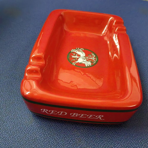 Mc Farland promotional ashtray like new, 12cm x 18cm