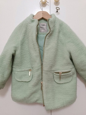 Mayoral jacket-coat used light pistachio green size 3 years