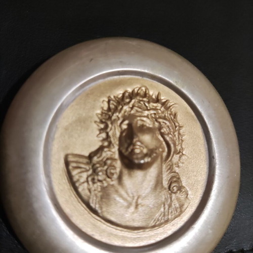 Christ silver with gold plating pendant like new