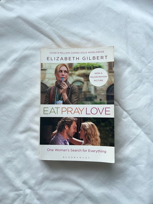 Eat Pray Love book used, Elizabeth Gilbert, 384 pages