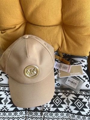 Michael Kors cap brand new, beige, size 58