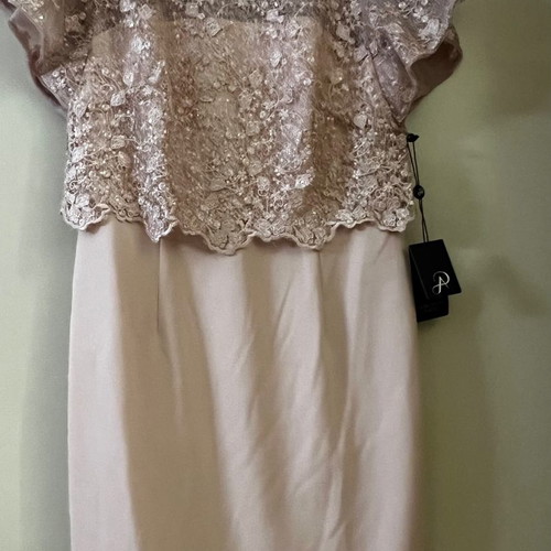 Adrianna Papell dress new, size M, pink