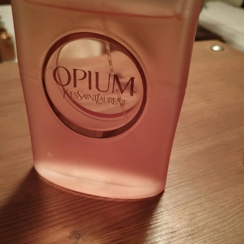 YveSaintLaurent Opium edt legere used
