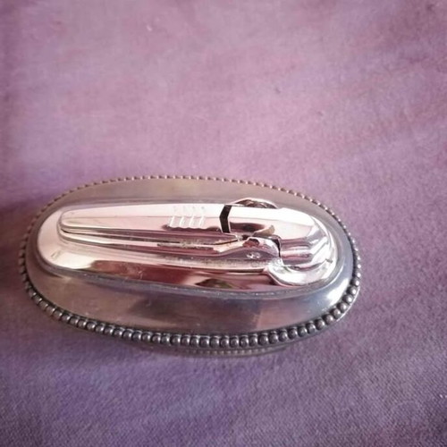 Ronson Collectible Silver Plated Lighter used, luxury material