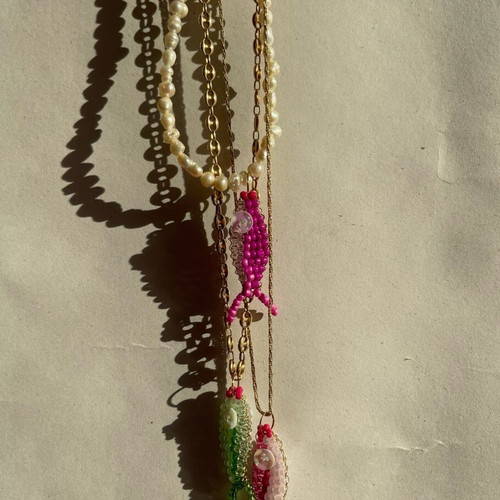Beaded fish new, pink multicolor
