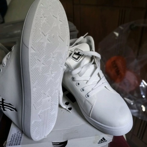 Men's casual white boots new, unused size 42