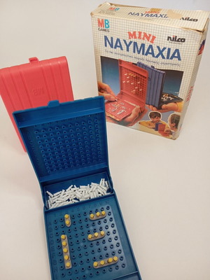 Vintage MB Games Mini Ναυμαχία μεταχειρισμένο επιτραπέζιο ταξιδιού με κουτί