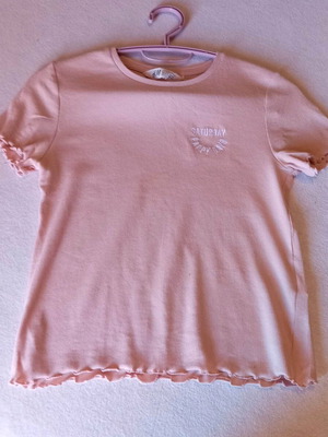 H&M T-shirt salmon for girls 10-12 years like new