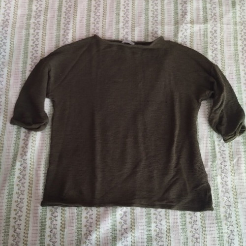 Zara blouse 3/4 sleeve green like new, size S