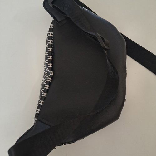 Children's waist bag like new, black with bee print