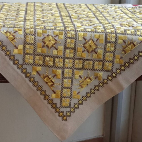 Karsaniko Embroidered Lefkadian Tablecloth vintage, like new