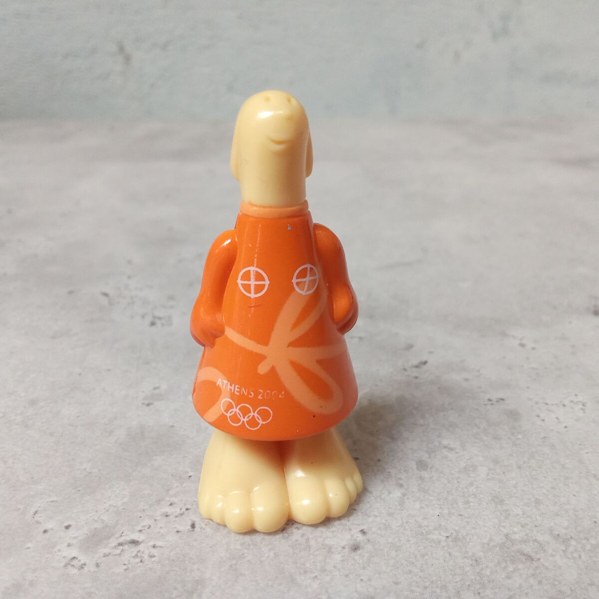 2004 2004