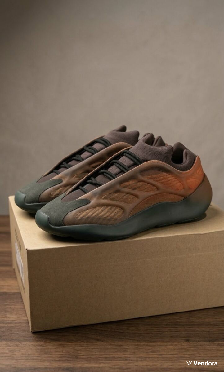 adidas gazelle silver green womens Adidas Yeezy Boost 350 V2 'Carbon Beluga' Grade-School – DTLR