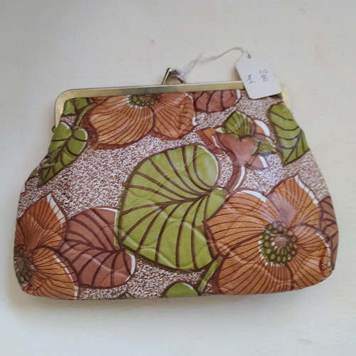 Vintage makeup bag 70s new with original tag