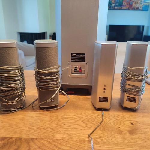 Samsung HT-DB750 Home Cinema 5.1 Speakers