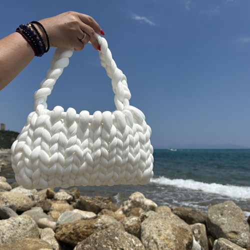 Marshmallow handbag white, handmade, new
