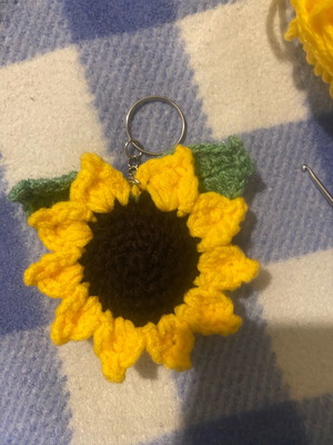 Crocheted keychain new with sunflower design