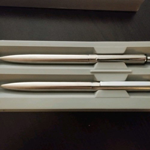 Iridium Point Germany pen new with silver pen and mechanical pencil set