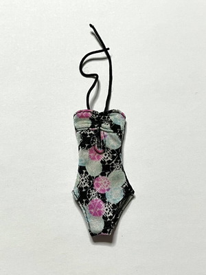 Monster High Abbey Bominable Skull Shores doll swimsuit used