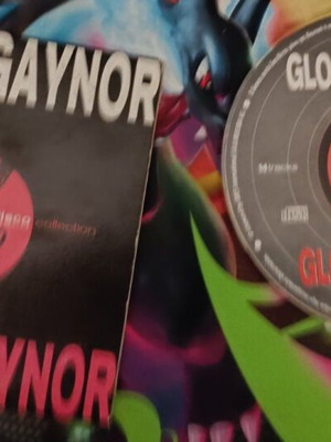 Gloria Gaynor CD with 14 best tracks