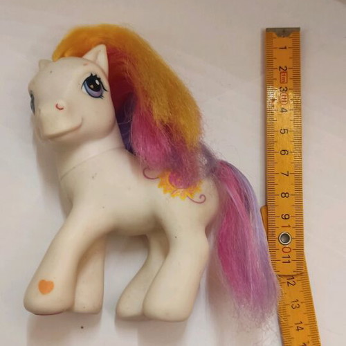 My Little Pony Sunny Daze G3 used with trimmed hair and marks